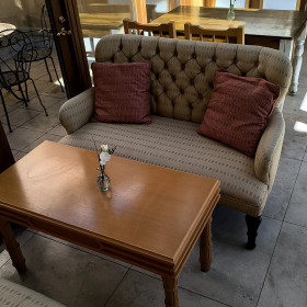 新郎新婦用のソファー