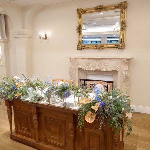 メインテーブル装花|737113さんのアーカンジェル代官山/テイクアンドギヴ・ニーズウェディングの写真(2517928)