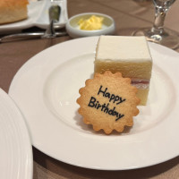 お誕生日の近いゲストへのサプライズ
