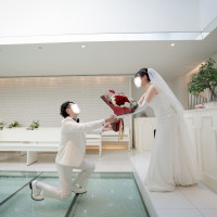 プランナーのアイデアで新婦にサプライズ演出ができました。