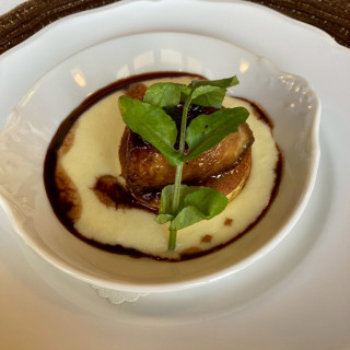 結婚式後の食事、前菜です。
