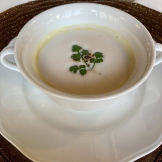 結婚式後の食事、じゃがいものスープです。