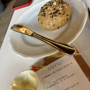 結婚式後の食事、パンです。|737527さんのスタイリッシュウェディング ヴィーナスコート長野の写真(2425513)