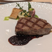 披露宴会場内でフランベしてもらえて盛り上がりました