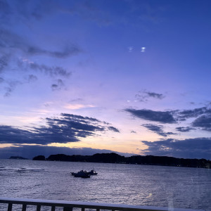 日の入り後の披露宴会場からの写真|737755さんのTHE HARBOR TERRACE(ザ ハーバー テラス)の写真(2524495)