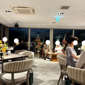 歓談中|737755さんのTHE HARBOR TERRACE(ザ ハーバー テラス)の写真(2525022)