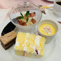 スイーツビュッフェでした♡
美味しかったです♡