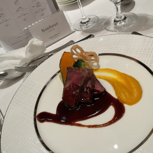 お肉料理|738168さんのHIMEJI MONOLITH 旧逓信省姫路別館 ～姫路モノリス～の写真(2386135)