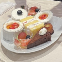 デザートビュッフェ