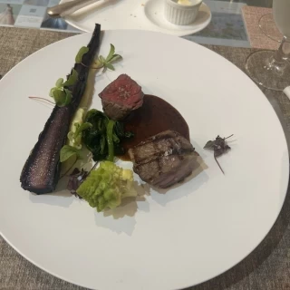 料理も大変豪華です