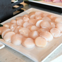 目の前のグリルで焼いてくれました。