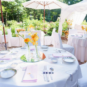初夏を意識したテーブルコーディネート|738812さんのTHE NIDOM RESORT WEDDING  ニドムリゾートウエディングの写真(2581569)