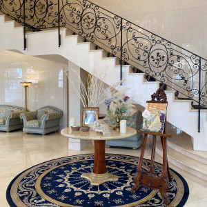 ロビーの螺旋階段|738990さんの仙台セント・ジョージ教会の写真(2586359)