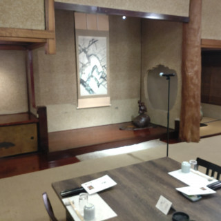 メインテーブル場所
