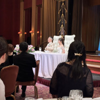 入場後着席