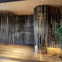 スタイリッシュなチャペル