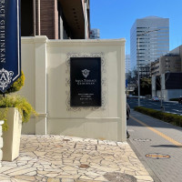 この青い旗とロゴが目標です!