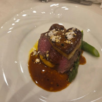 これは絶対いれたいといれたお肉料理。
入れて正解！