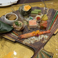 前菜の盛り合わせもとても盛り付け美しかったです！