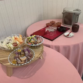 控室　お菓子　ドリンク