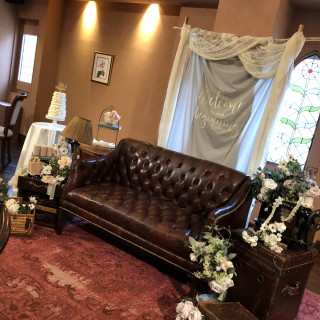 プリンセッサ会場の新郎新婦チェアです。