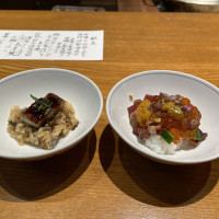 ひつまぶしとちらし寿司