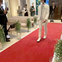 ステンドグラス、ゲスト席