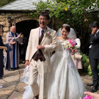 フラワーシャワー中