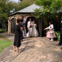 フラワーシャワー開始