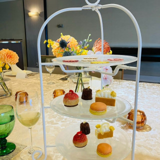 デザート試食。アフタヌーンティーをいただきました。