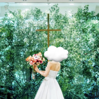 バックのグリーンは季節によって桜や紅葉になるそうです。
