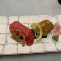 マグロと棒寿司