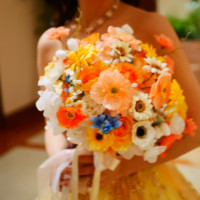 カラードレスのブーケ