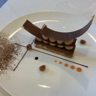 チョコレートケーキ