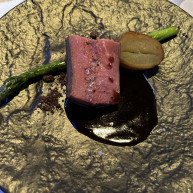 メインのお肉料理