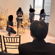 挙式中もスタッフの方々がたくさんいたのがちょっと残念でした