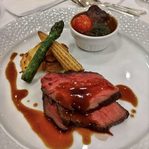 特選牛のロースト　赤ワイン煮込み|740291さんのザ コンチネンタル横浜の写真(2581746)