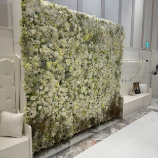 披露宴会場前のロビー