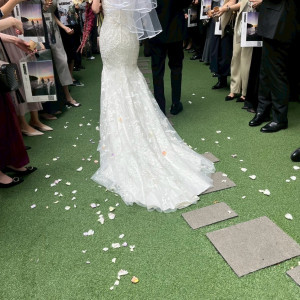 フラワーシャワーの一枚|740532さんの麻布迎賓館/テイクアンドギヴ・ニーズウェディングの写真(2564712)