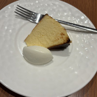 バスかチーズケーキ
とろけて美味しいです