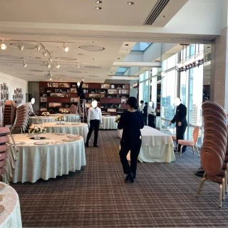 高層階の披露宴会場