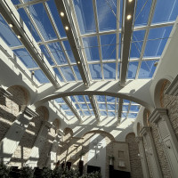 チャペル　天井が開きます