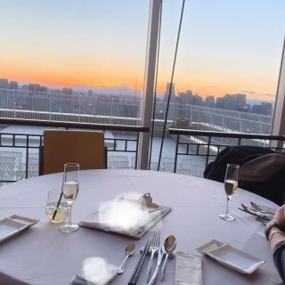 披露宴会場から見える日没の風景