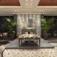 メインテーブル