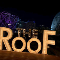 夜のルーフトップは絶景で言葉はなりません、、