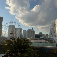 夕暮れのルーフトップは感動。