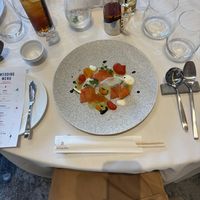 前菜(イカとサーモンマリネといくら)