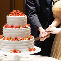 ウエディングケーキ入刀
