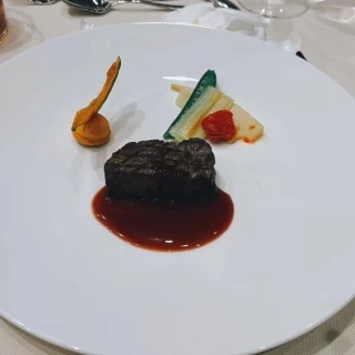 プリプリのお肉でした。