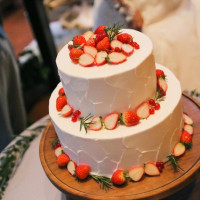 ウェディングケーキ。いちごたっぷりでした